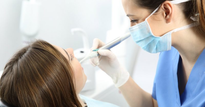 Você está visualizando atualmente Qual a época correta de procurar um ortodontista?