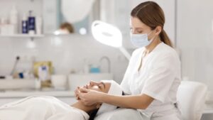 Leia mais sobre o artigo A Estética no Brasil e a importância da capacitação profissional