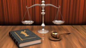 Leia mais sobre o artigo Sociologia Jurídica e a manipulação das massas: o Direito entre o algoritmo e o poder