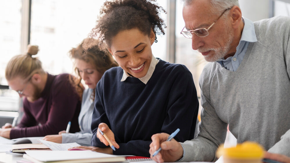 No momento, você está visualizando Letramento: um compromisso contínuo para a formação crítica e autônoma do sujeito
