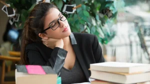 Leia mais sobre o artigo Desacelerando a mente para uma boa escrita acadêmica