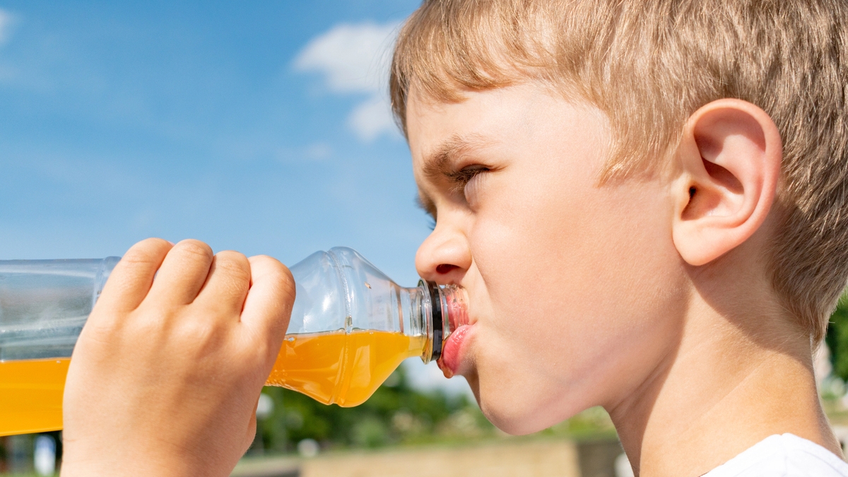 No momento, você está visualizando Energéticos infantis: um risco silencioso à saúde bucal